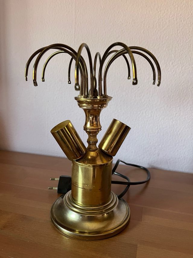 Lampara mesilla antigua dorada