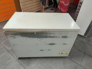 Congelador Corberó antiguo