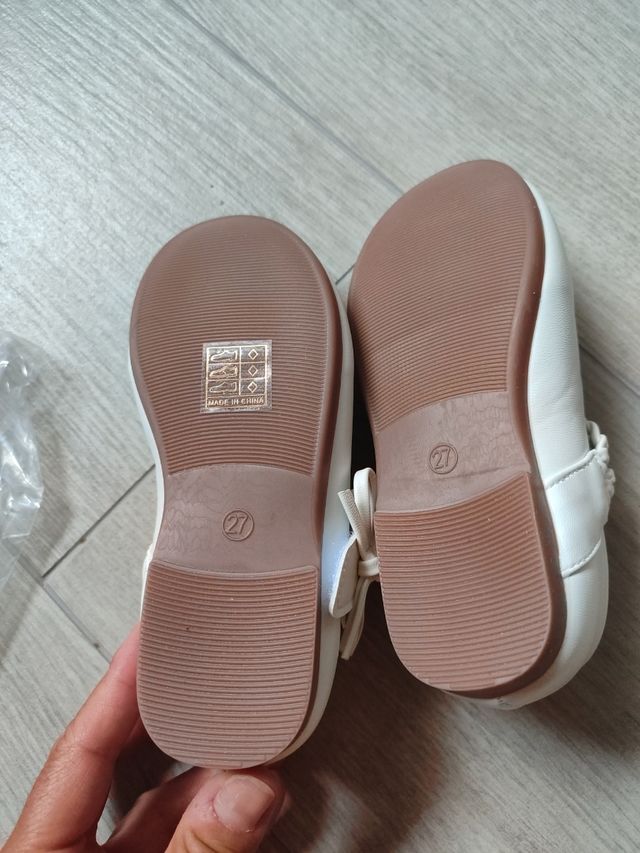 Zapatos niña blancos, talla 27