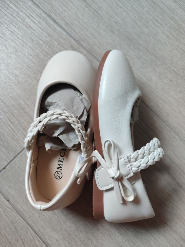 Zapatos niña blancos, talla 27