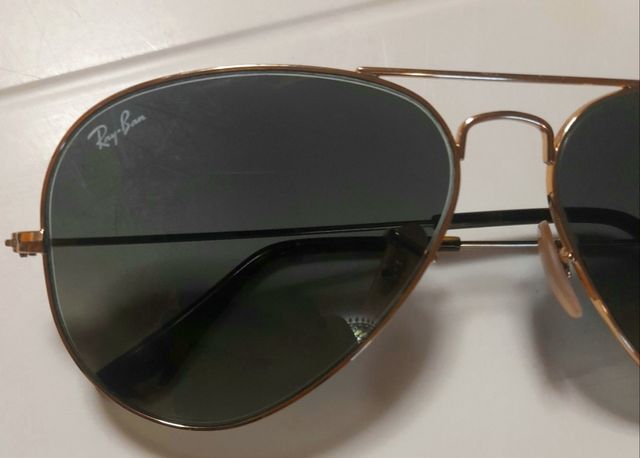 Ray-Ban Aviator: gafas doradas