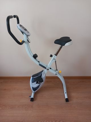 Bicicleta estática plegable BH