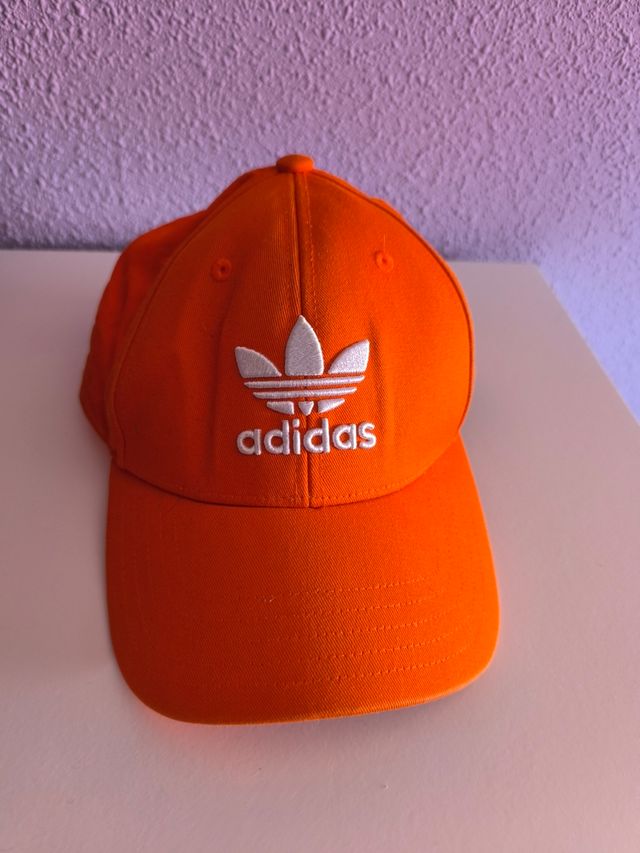 Cappello Adidas arancione