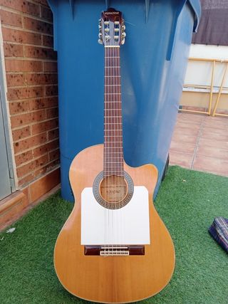Guitarra flamenca Veracruz Modelo
707 N.Muy comoda