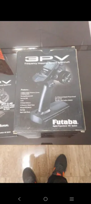 Futaba 3PV: Emisora Radiocontrol