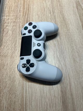 PS4 Pro Blanca