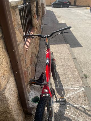 Monty 220 Trial - Bicicleta
