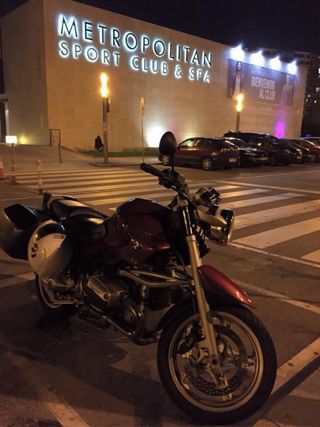BMW R850R ABS - Moto roja 2005