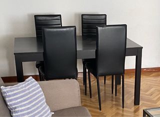 Mesa comedor Ikea marron-negro