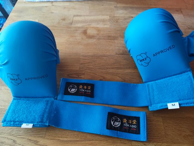 Guantes Karate Tokaido - Aprobados WKF