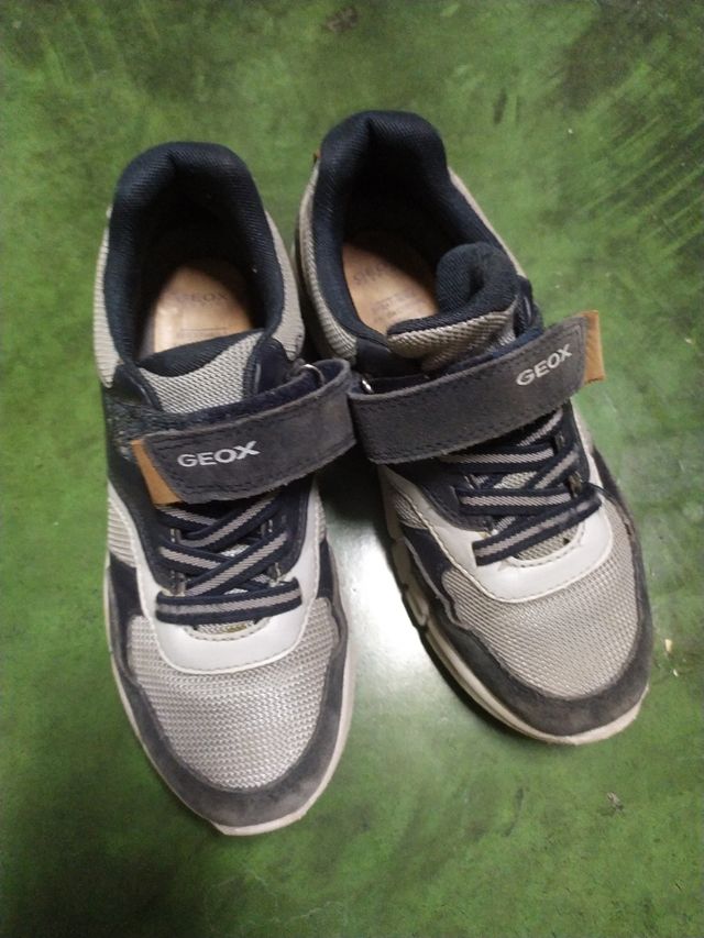 Zapatillas GEOX niño talla 34