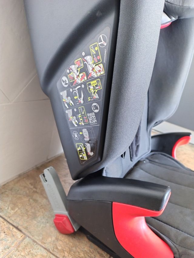 Silla coche Britax Römer. Buen estado.