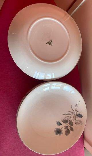 Vajilla Porzelanit entera o por partes.