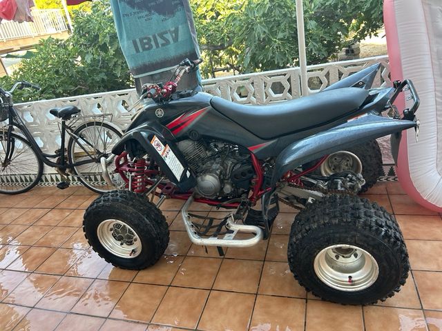 Yamaha Raptor 350 Quad