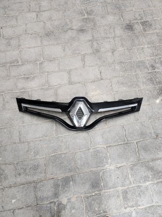Parrilla Renault Scenic 3