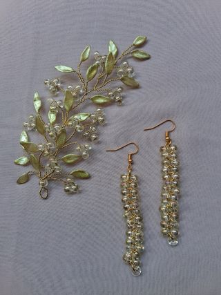 Conjunto: tocado y pendientes con esmalte, fiesta