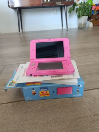 Nintendo 3DS XL Rosa - Tomodachi Life