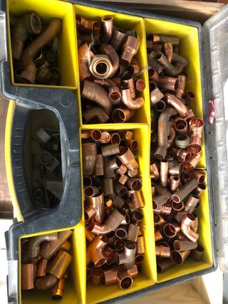 Conj. piezas cobre fontaneria