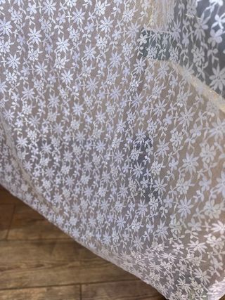 Cortinas blancas de tela