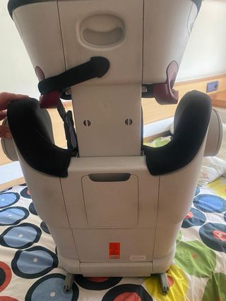 Silla coche Romer con isofix. 15-36 kg.