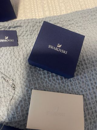 Collar Swarovski Cruz - Plata