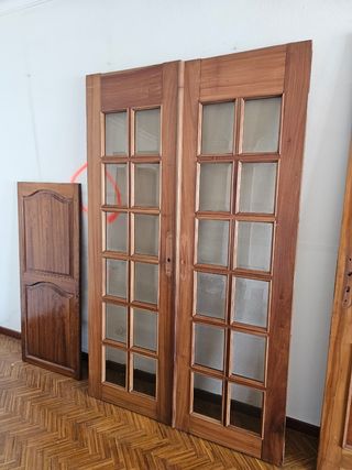 Puertas madera interior