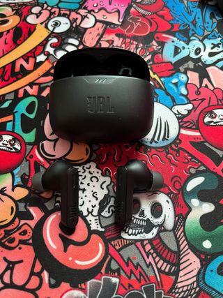Auriculares JBL negros