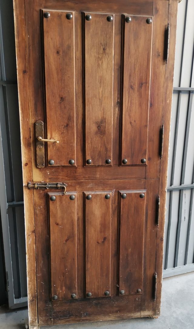Puerta madera rústica 90x207 