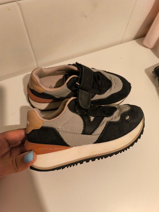 Zapatillas Victoria Niño/Niña 28
