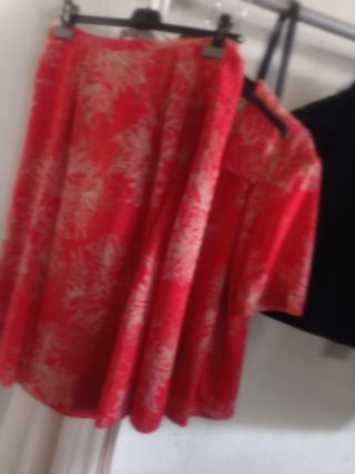 Traje rojo mujer talla M
