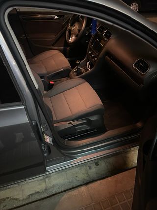 Volkswagen Golf 2010