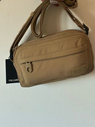 Bolso bandolera Pull&Bear beige