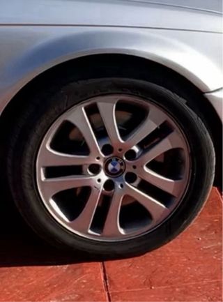 Llantas BMW 17" Style 156 neumaticos goodyear 90%