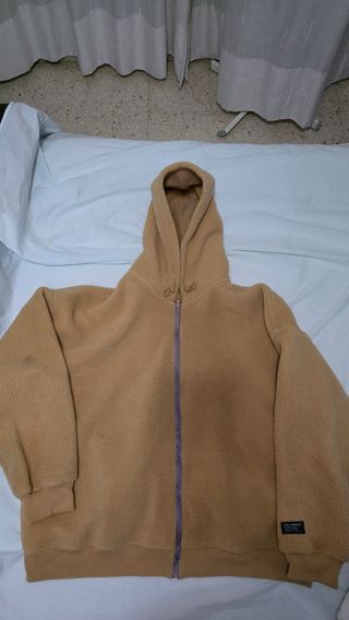 Sudadera Levis XL beige polar