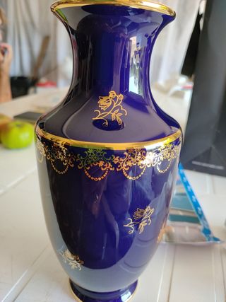 Plato  y jarron porcelana  autentica Limoges 16ms