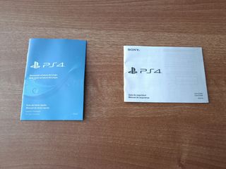 PS4 + juegos + 2 mandos