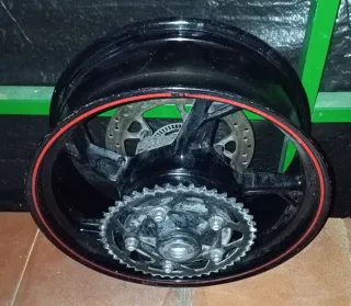 Llanta trasera BMW S1000XR