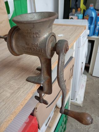 Picadora carne antigua Universal No.201