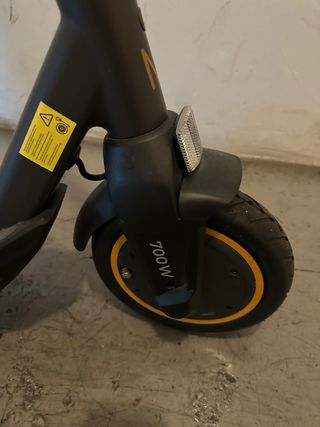 Patinete Eléctrico Cecotec Bongo M30