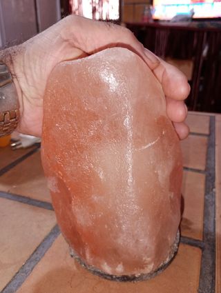 Lámpara de sal rosa