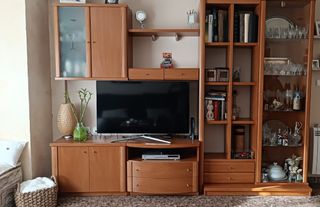 Mueble TV salón madera