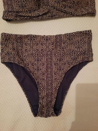 Bikini negro y beige