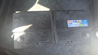 Batería Exide EP800 AGM 95Ah