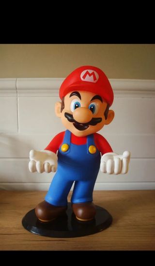 Figura Super Mario y Goku