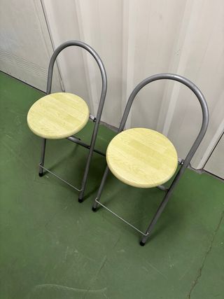 2 Taburetes plegables metal-madera