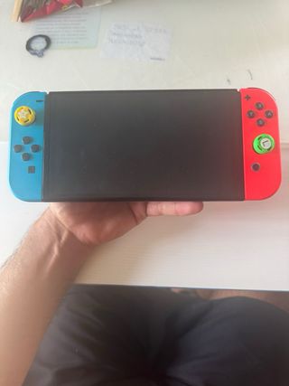 Nintendo Switch OLED Azul-Rojo 