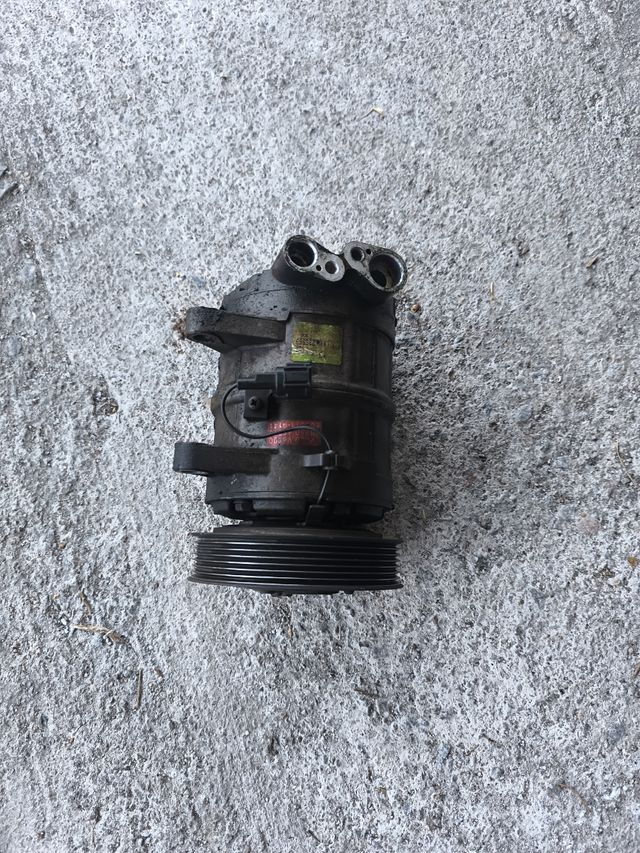 Compresor A/C Nissan Patrol GR Y61