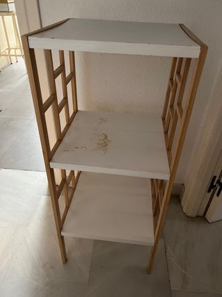 Estantería bambú blanco - a restaurar