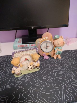 2 relojes decorativos para niños