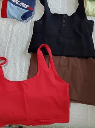 12 Tops - Variados Colores